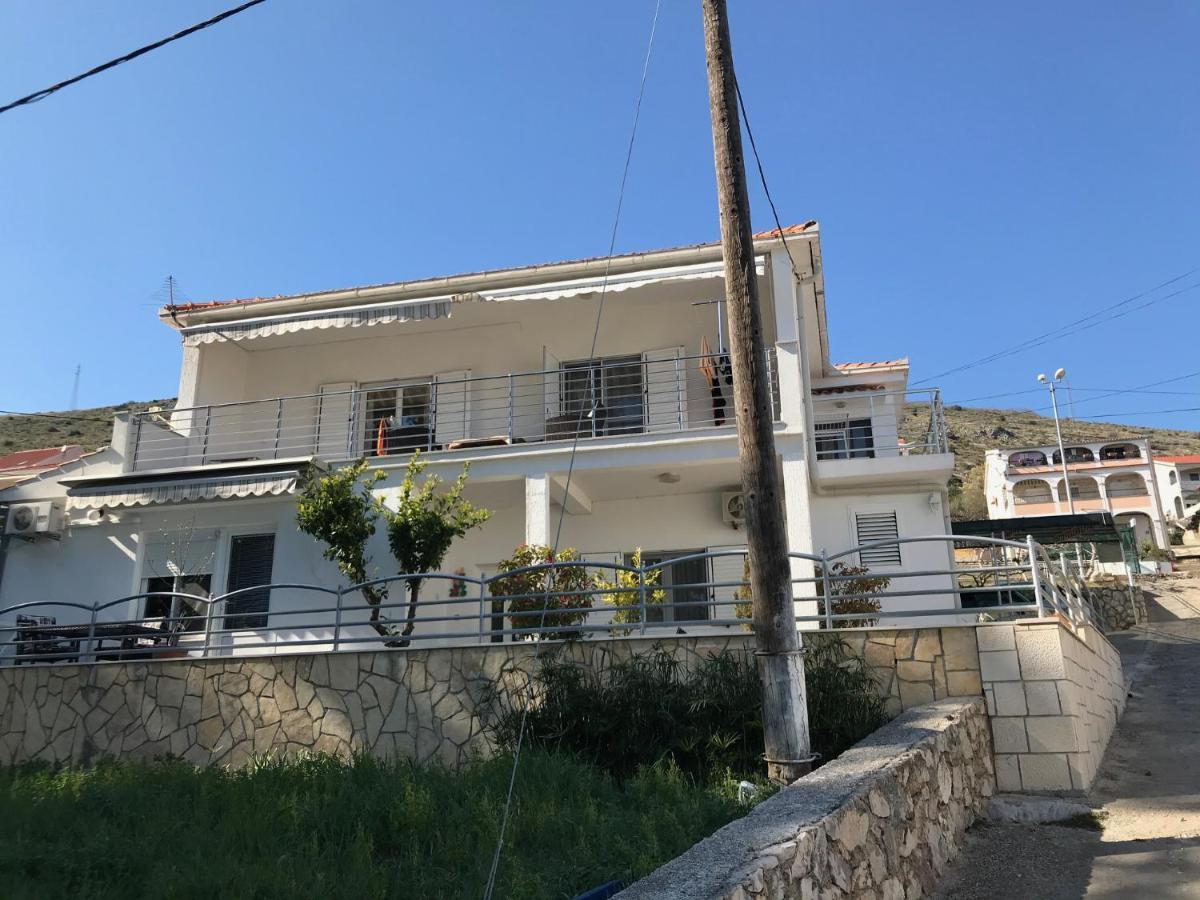 Tona Apartments Трогир Екстериор снимка